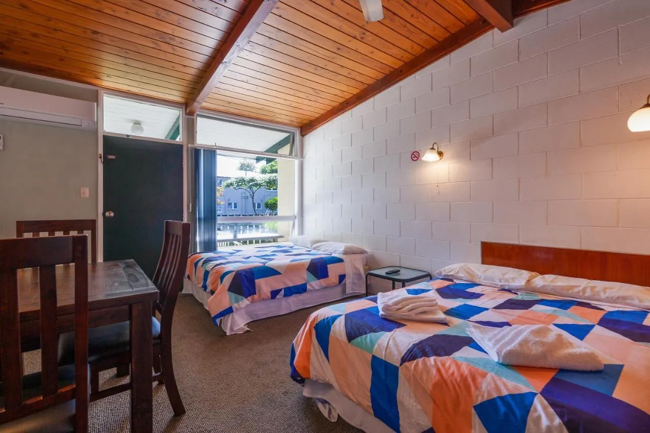 Aaryn Court Motel Rotorua New Zealand